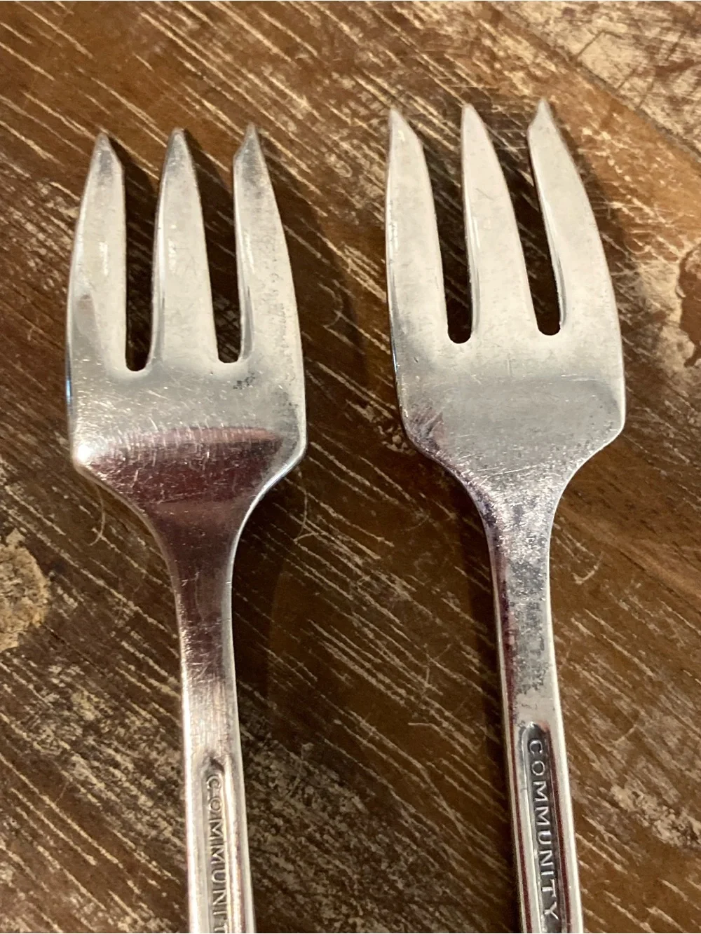 2 Oneida Community Coronation Silver Plated Silver Seafood Cocktail Forks